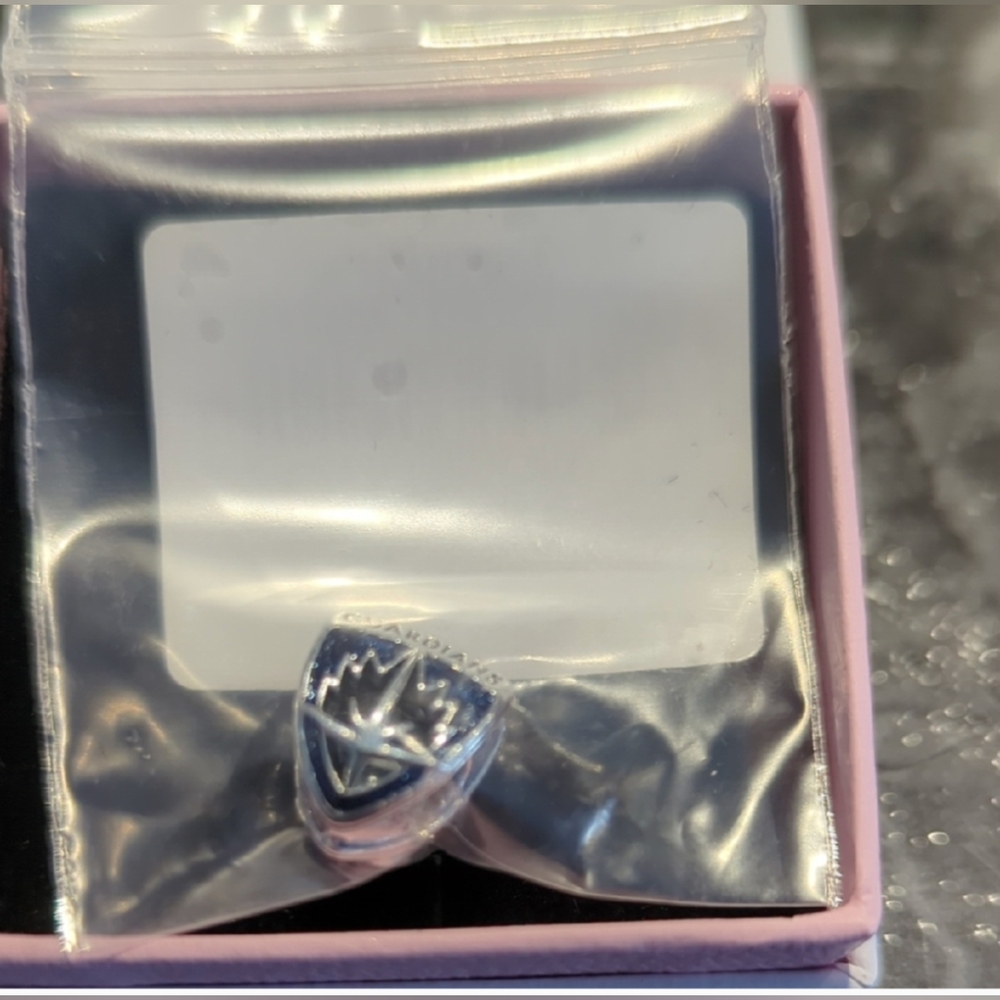 Pandora Marvel Groot And Raccoon Charm Brand New